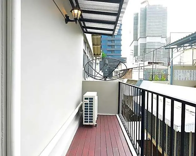The Chatbox Silom